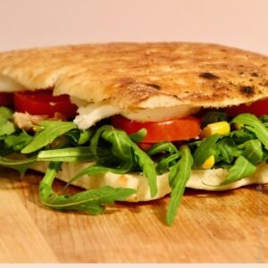 Focaccia tomate mozzarella 2 parts